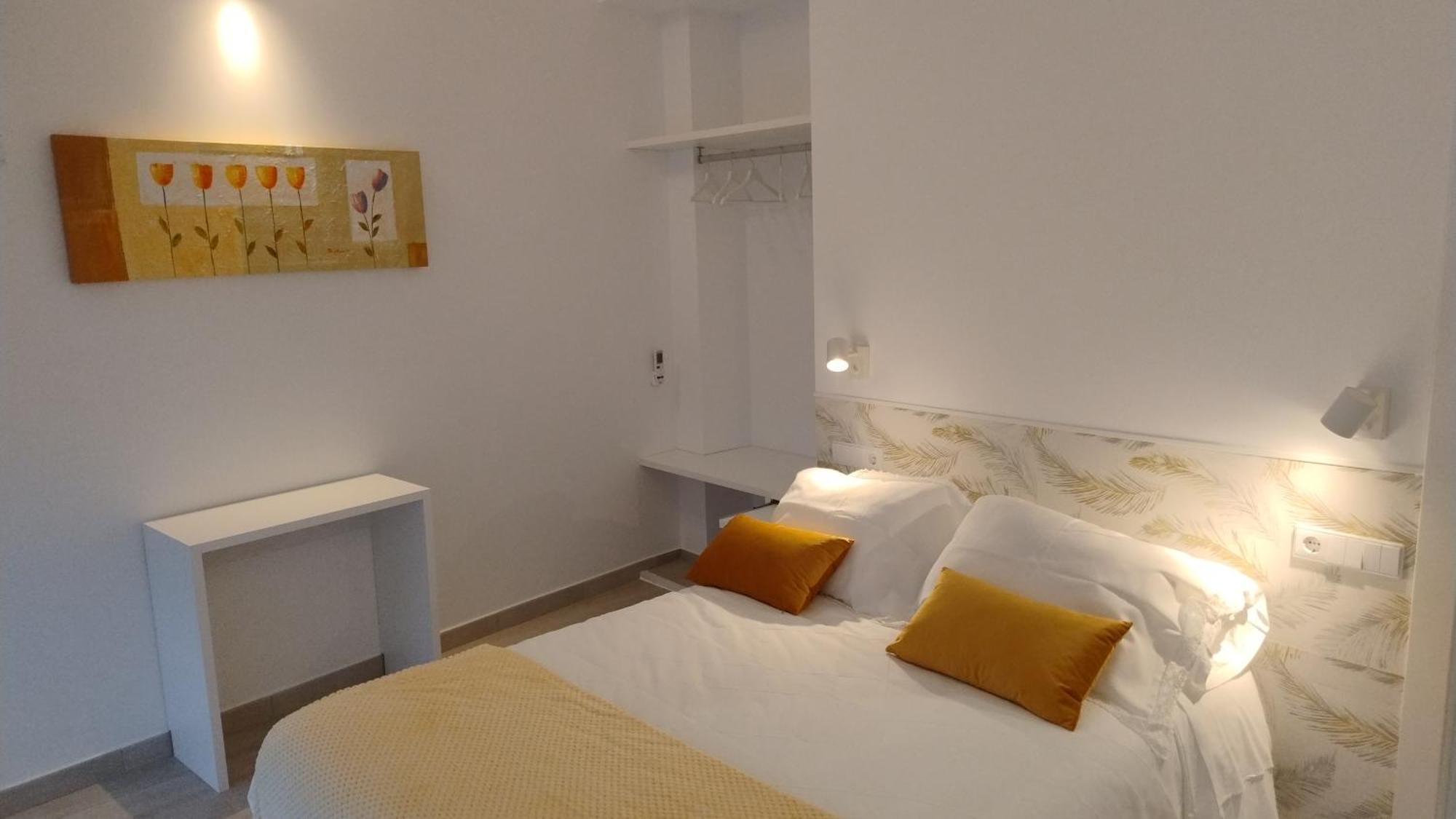 Casas Turisticas Lar Jardin - Parking Privado سانتياغو دي كومبوستيلا المظهر الخارجي الصورة