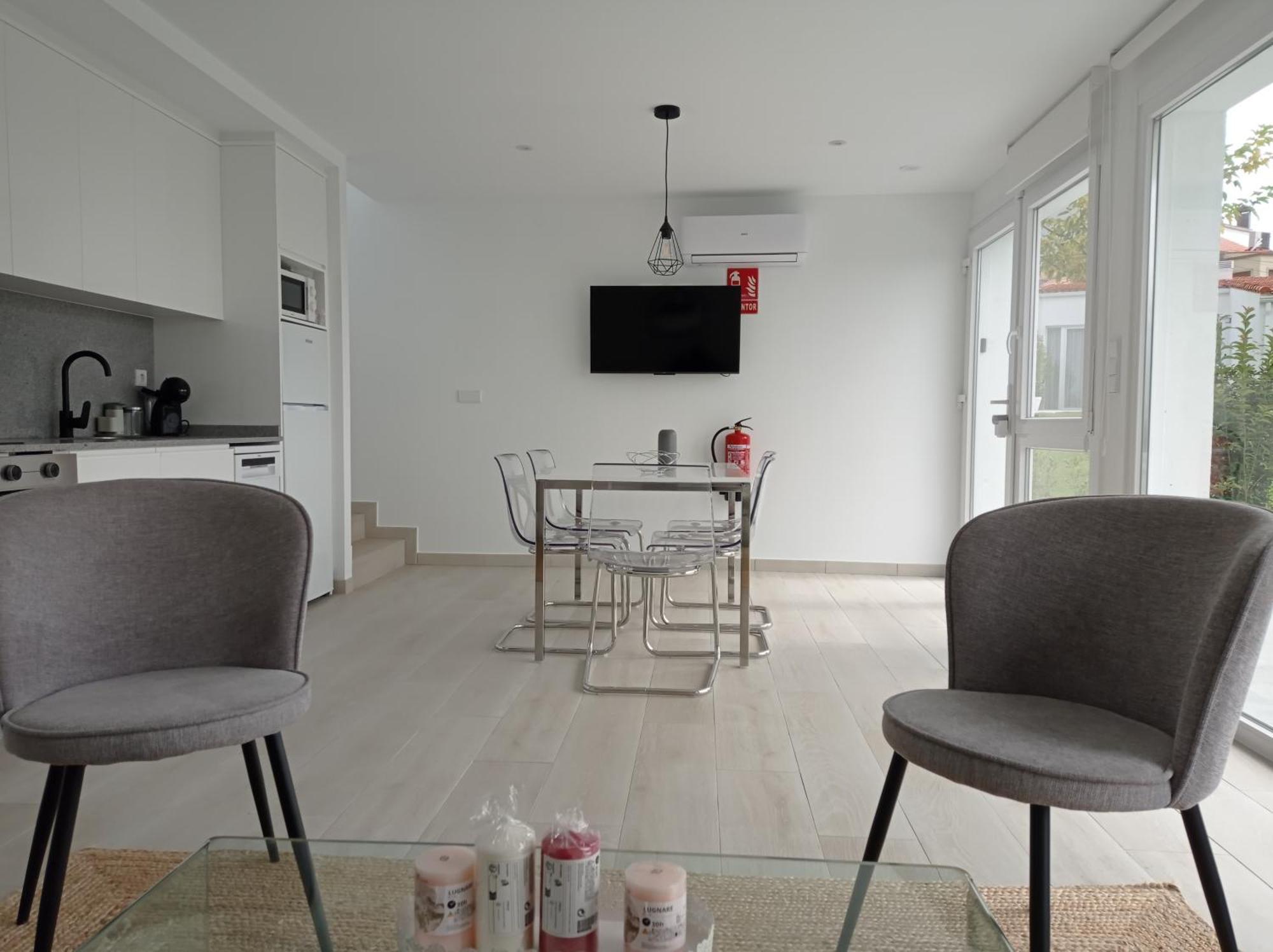 Casas Turisticas Lar Jardin - Parking Privado سانتياغو دي كومبوستيلا المظهر الخارجي الصورة
