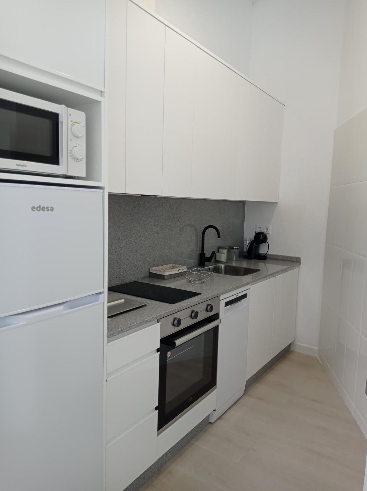 Casas Turisticas Lar Jardin - Parking Privado سانتياغو دي كومبوستيلا المظهر الخارجي الصورة