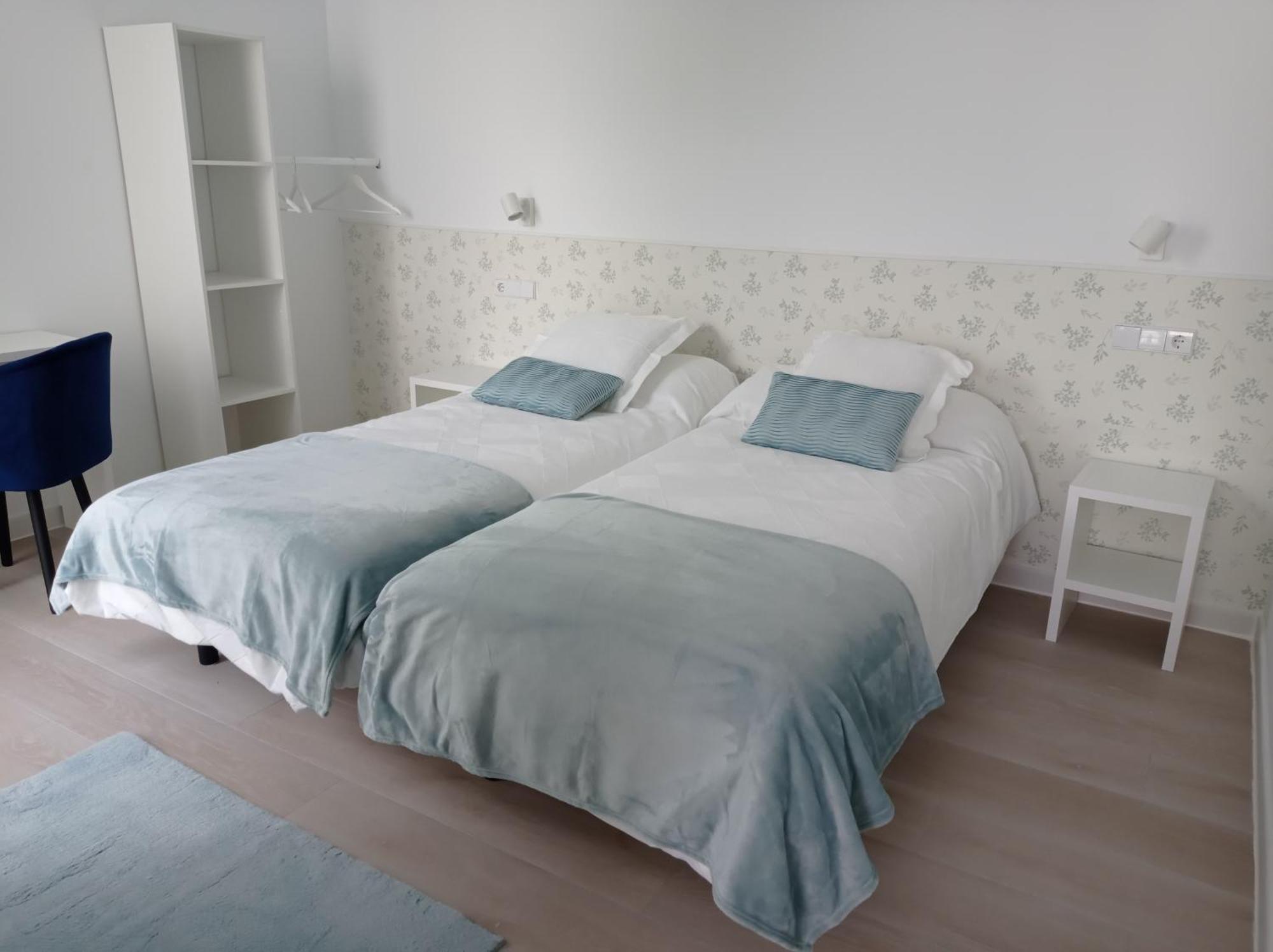 Casas Turisticas Lar Jardin - Parking Privado سانتياغو دي كومبوستيلا المظهر الخارجي الصورة