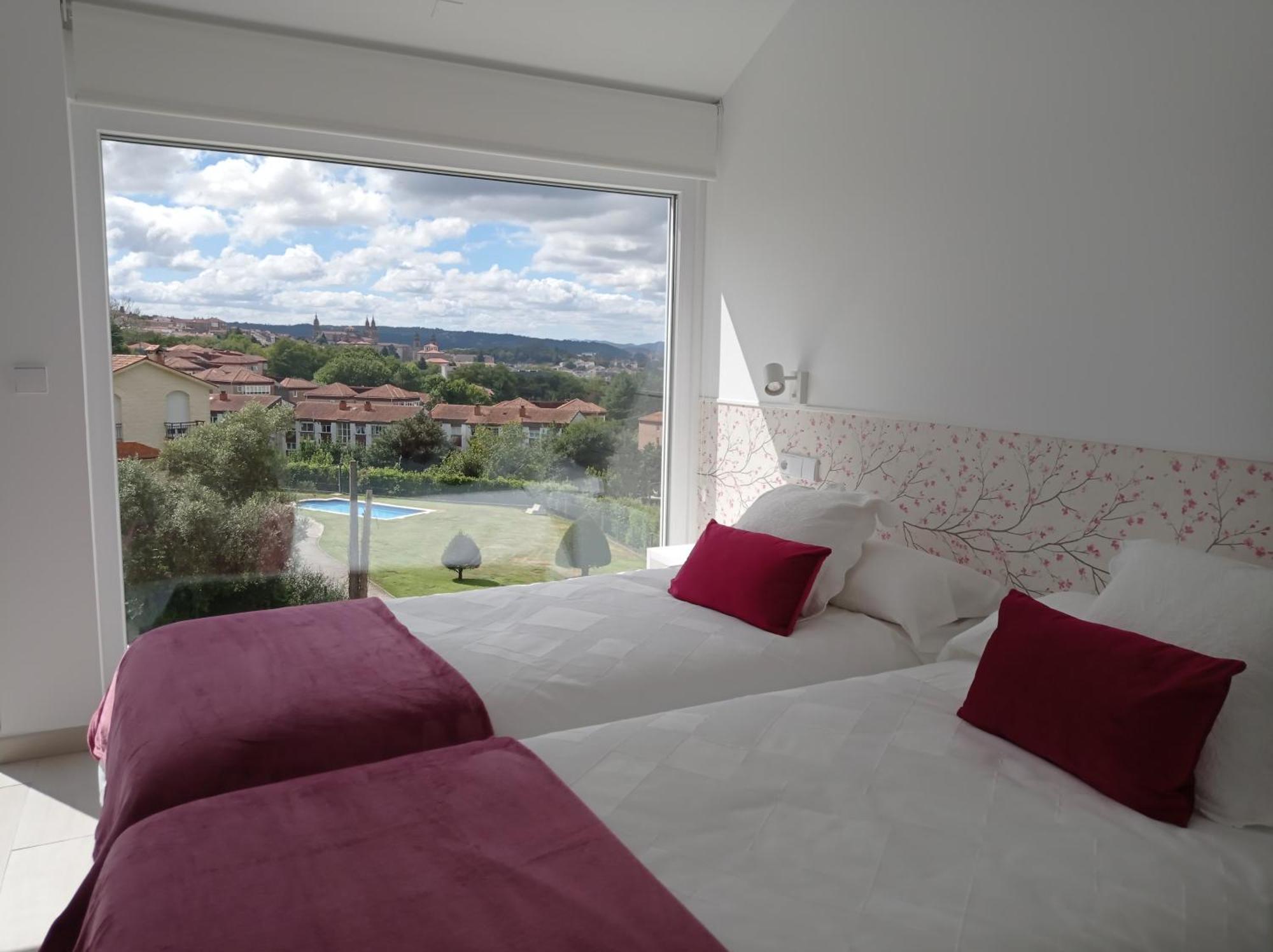 Casas Turisticas Lar Jardin - Parking Privado سانتياغو دي كومبوستيلا المظهر الخارجي الصورة
