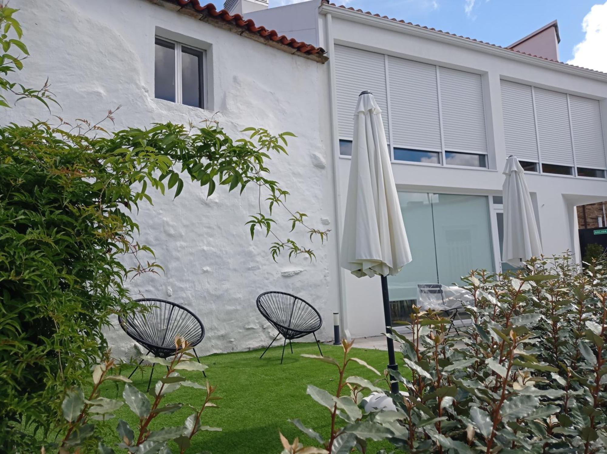 Casas Turisticas Lar Jardin - Parking Privado سانتياغو دي كومبوستيلا المظهر الخارجي الصورة