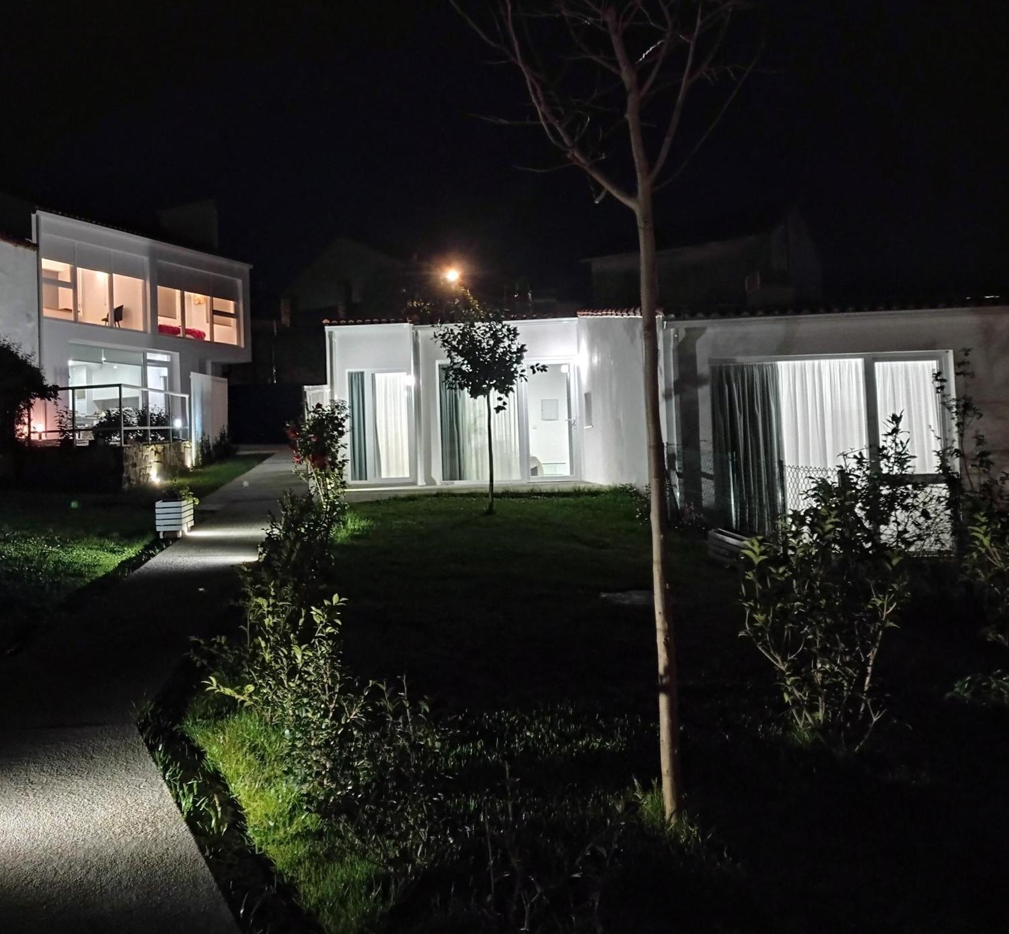 Casas Turisticas Lar Jardin - Parking Privado سانتياغو دي كومبوستيلا المظهر الخارجي الصورة