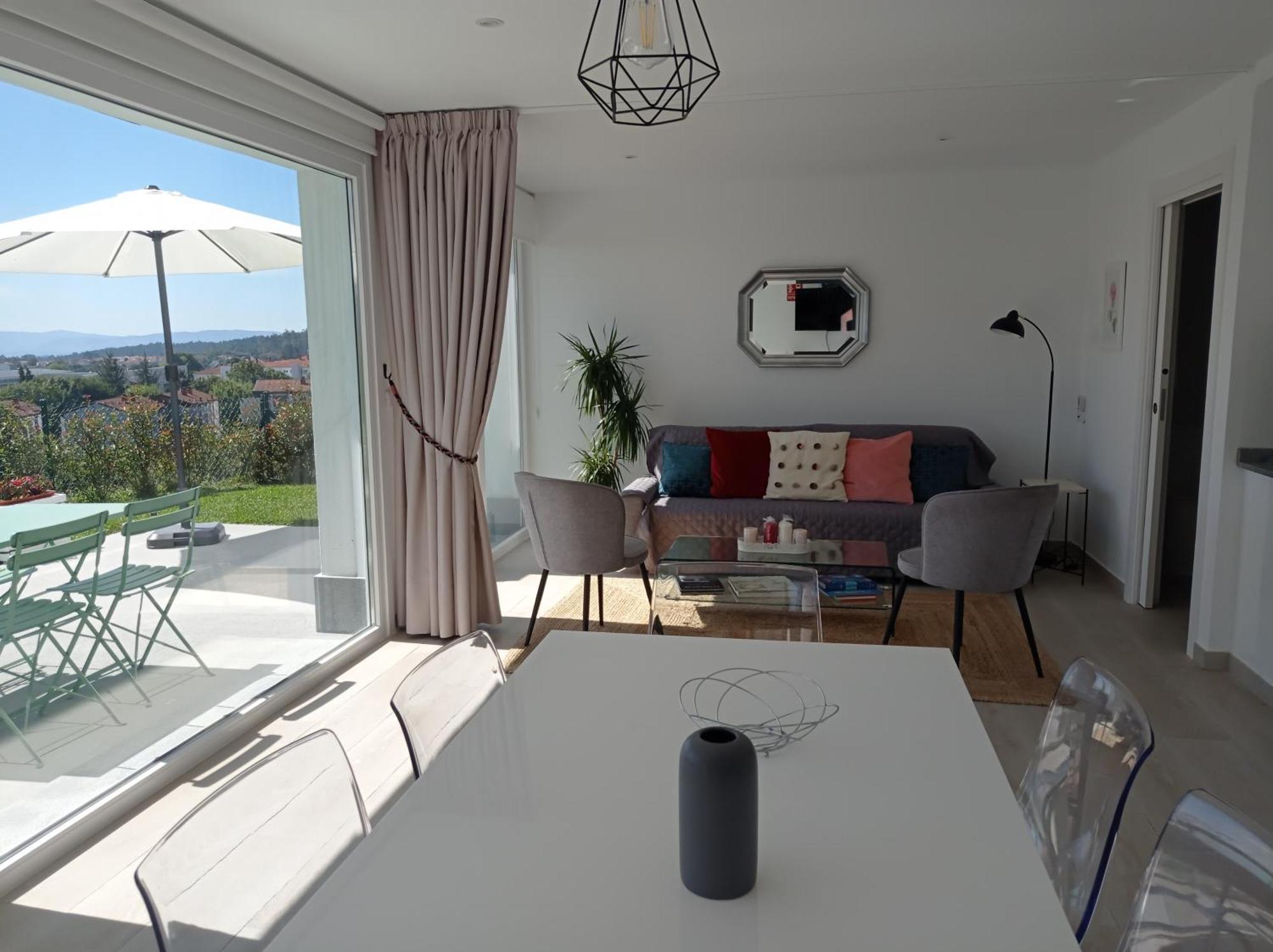 Casas Turisticas Lar Jardin - Parking Privado سانتياغو دي كومبوستيلا المظهر الخارجي الصورة