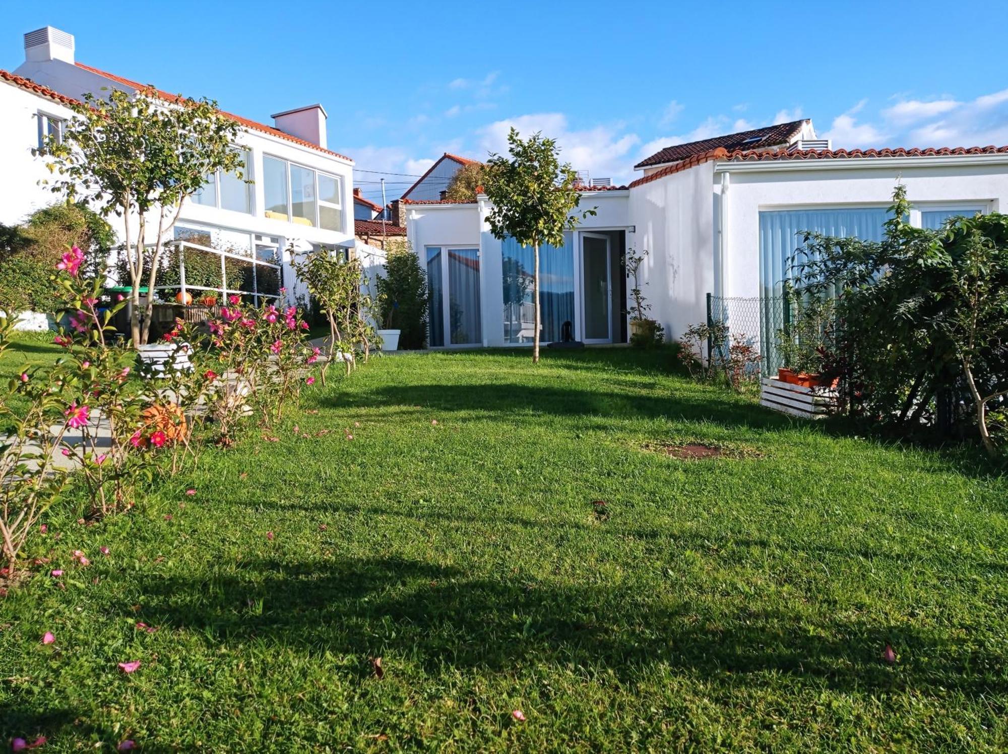 Casas Turisticas Lar Jardin - Parking Privado سانتياغو دي كومبوستيلا المظهر الخارجي الصورة